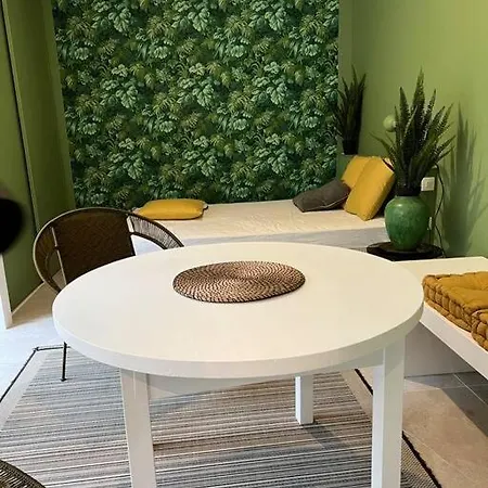 Joli En Centre-ville Avec Terrasse La Rochelle (Charente-Maritime)